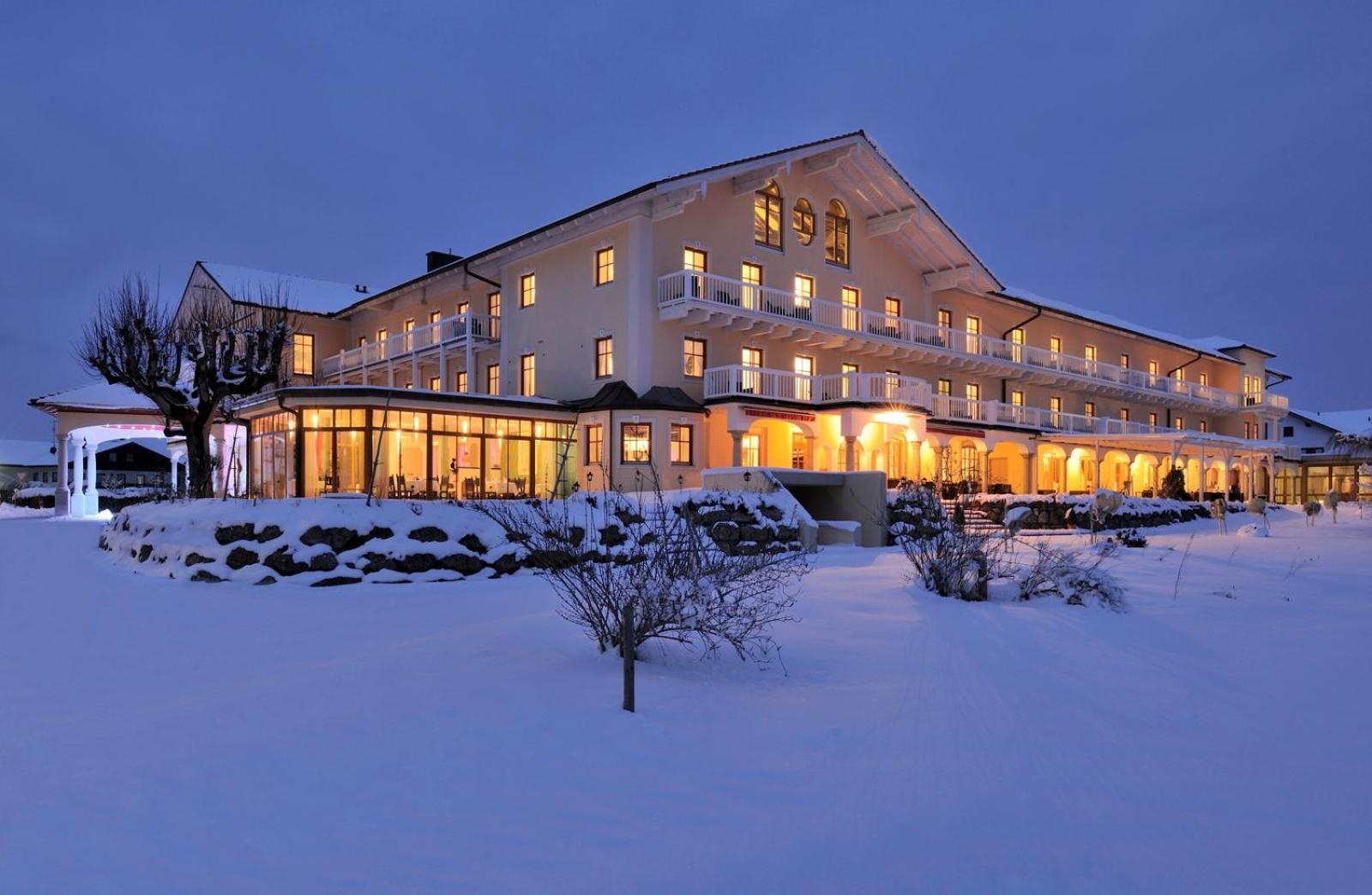 Wellness Natur Resort Gut Edermann Teisendorf Exterior foto